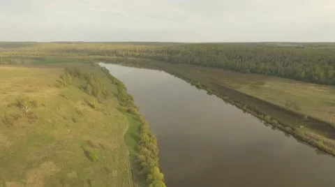 River valley Bird eye view  Vidéo 69068470