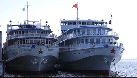 River Volga boats Stock Footage 7906962