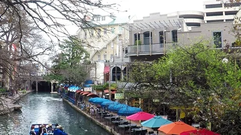 River Walk in San Antonio. Video stock 72326982