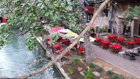 River Walk in San Antonio. Vídeo Stock 72327085