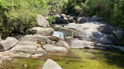 River waterfall in Abel Tasman Видео 343952700
