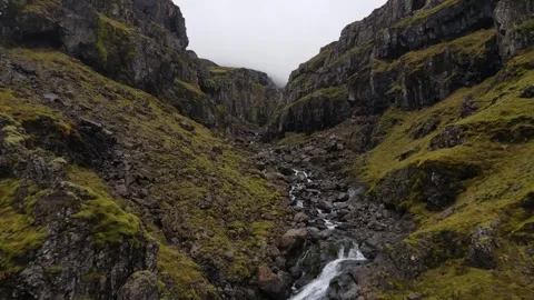 River_rocks_mountain Video stock 313274252