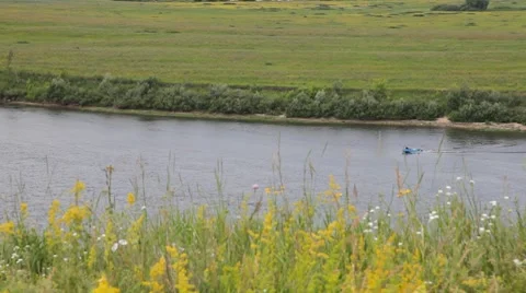 Riverbank Video stock 7138446