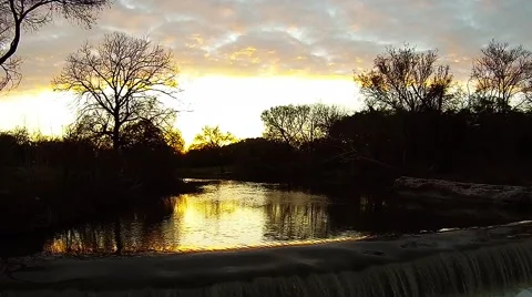 Rivers edge at sunset Video stock 48002089
