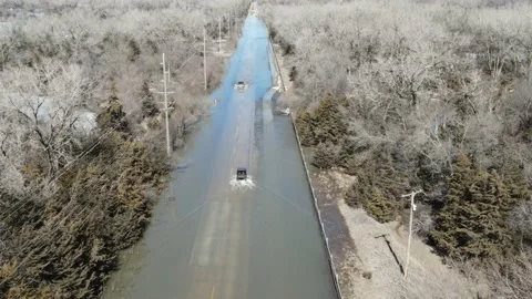 Rivers in Nebraska, watching the flooding. Stock Footage 149709996