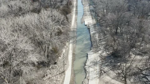 Rivers in Nebraska, watching the flooding. Stock Footage 149895459