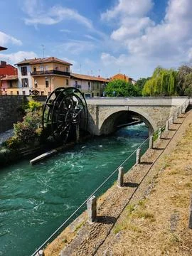 Riverside Bridge Perspective Stock Photos