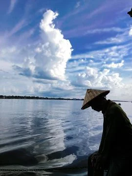 Riverside Stock Photos