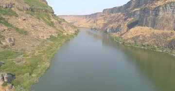 RiverValley 스톡 동영상 85710990