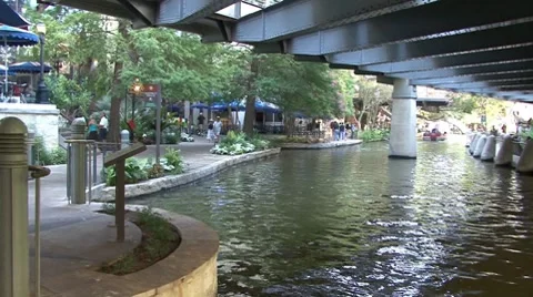 RIVERWALK San Antonio #1 - HD Stock Footage 7755953
