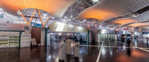 Riyadh time lapse for riyadh international exhibition center 4k Stock Footage 115130949