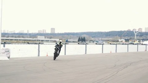 RMS stunts two bikes Stock Footage 75234808