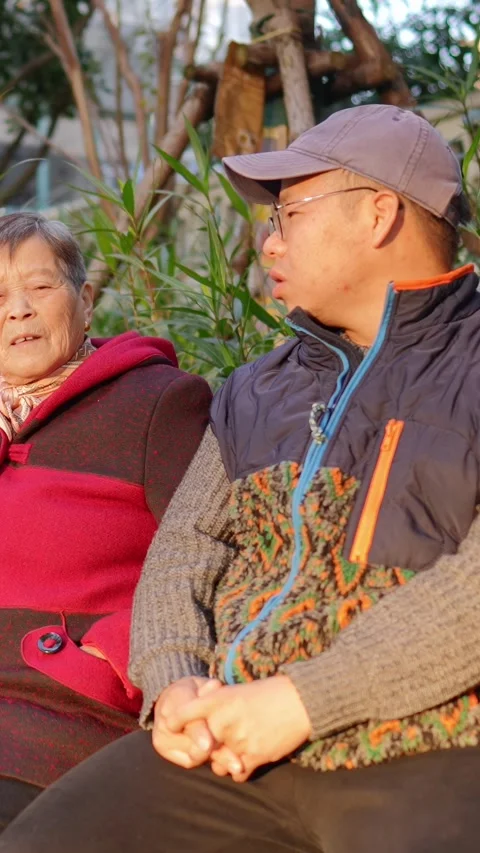 The road along the winter river in the suburbs of Shanghai, China in December. A Stock-Footage 300410247
