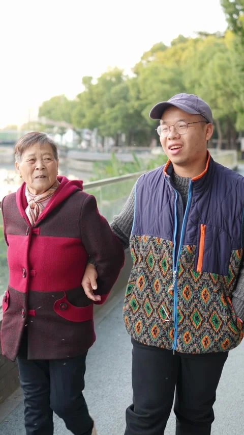 The road along the winter river in the suburbs of Shanghai, China in December. A Stock Footage 300429365