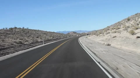 On the road to area 51 库存影片 330157286