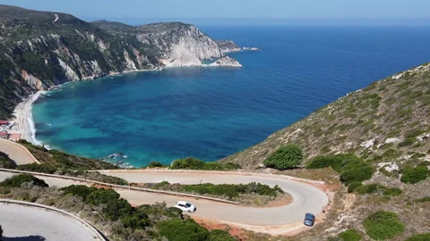 Road to a beautiful withe beach in Greece 動画素材 196979249