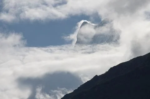Road in the clouds Foto stock