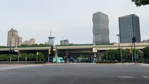 The road conditions in Shanghai under lockdown Stock Footage 197407068