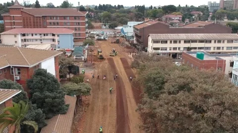 Road construction in Harare Vidéo 272464759
