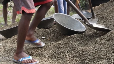 Road construction worker are hard working Vídeos de archivo 293669835