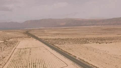 Road in the desert Video stock 68284301