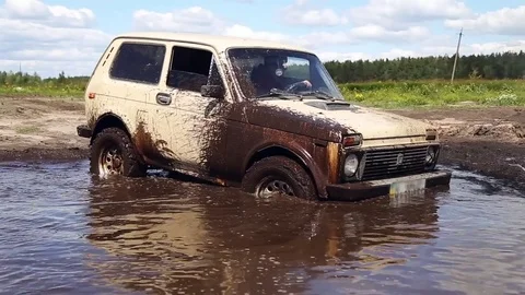Off-road driving Video stock 75219078
