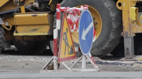 Road fixing signs Stock Footage 41861689