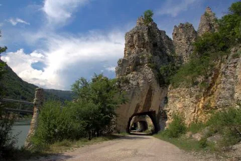 The road going into the mountains Stock Photos