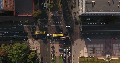 Road intersection in the city center Stock-Footage 90222964
