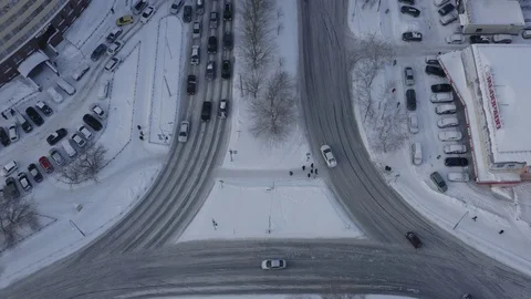 Road intersection in winter city Video stock 102099836