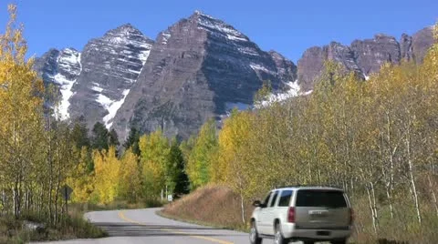 Road to Maroon Bells Stock-Footage 20713428