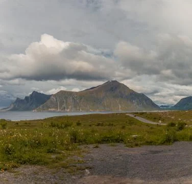 Road in the middle of nowhere Foto stock