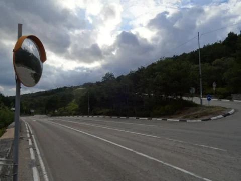 Road mirror 库存照片