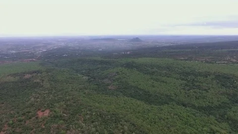 Road in the mountain aerial shot 库存影片 75048552