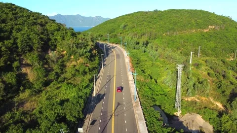 A road in the mountains. Video stock 292776185