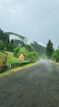 The road in mountains Foto stock