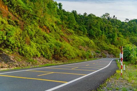 A road in the mountains. Photos