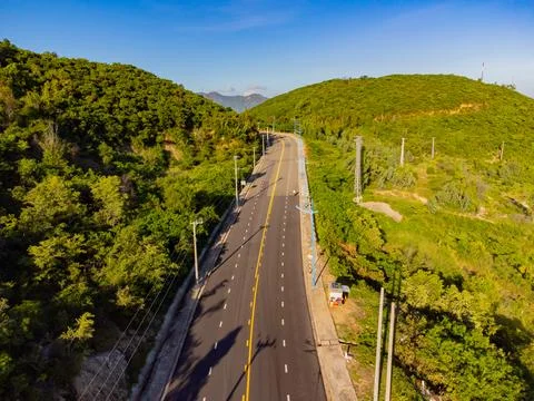 A road in the mountains. Photos