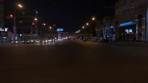 Road at night in the city 스톡 동영상 159930992