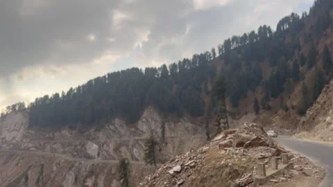 Road passing through mountains Stock-Footage 320218633