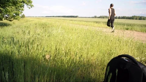 Road runner man running in Park, Stock Footage 76740672