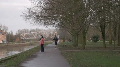 Road running in the park Stock-Footage 148537018