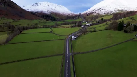 Road in scotland 動画素材 303578761