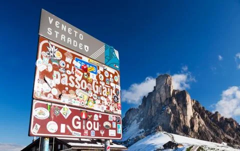 Road sign at Passo Giau, Cortina d'Ampezzo, Dolomities, Italy. Stock Photos
