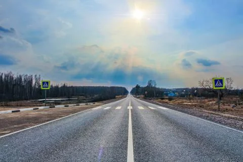 Road to the sun Stock Photos