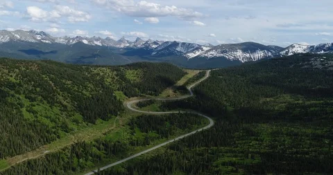 The road through the mountain pass. The road to the mountains. Mountain road.  Video stock 112811545