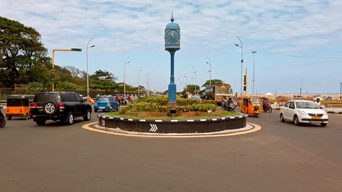 Road traffic in Chennai. Stock Footage 128195271