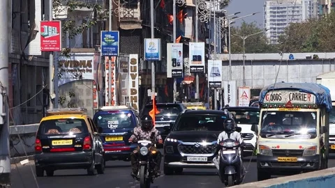 Road traffic in Mumbai. Stock Footage 270485076