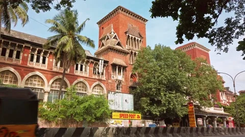 Road traffic on the streets of Chennai. Stock Footage 148381077
