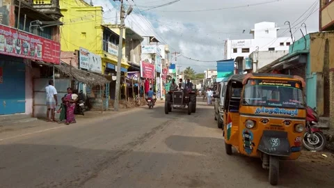 Road traffic on the streets of Rameshwaram. Stock Footage 130290846